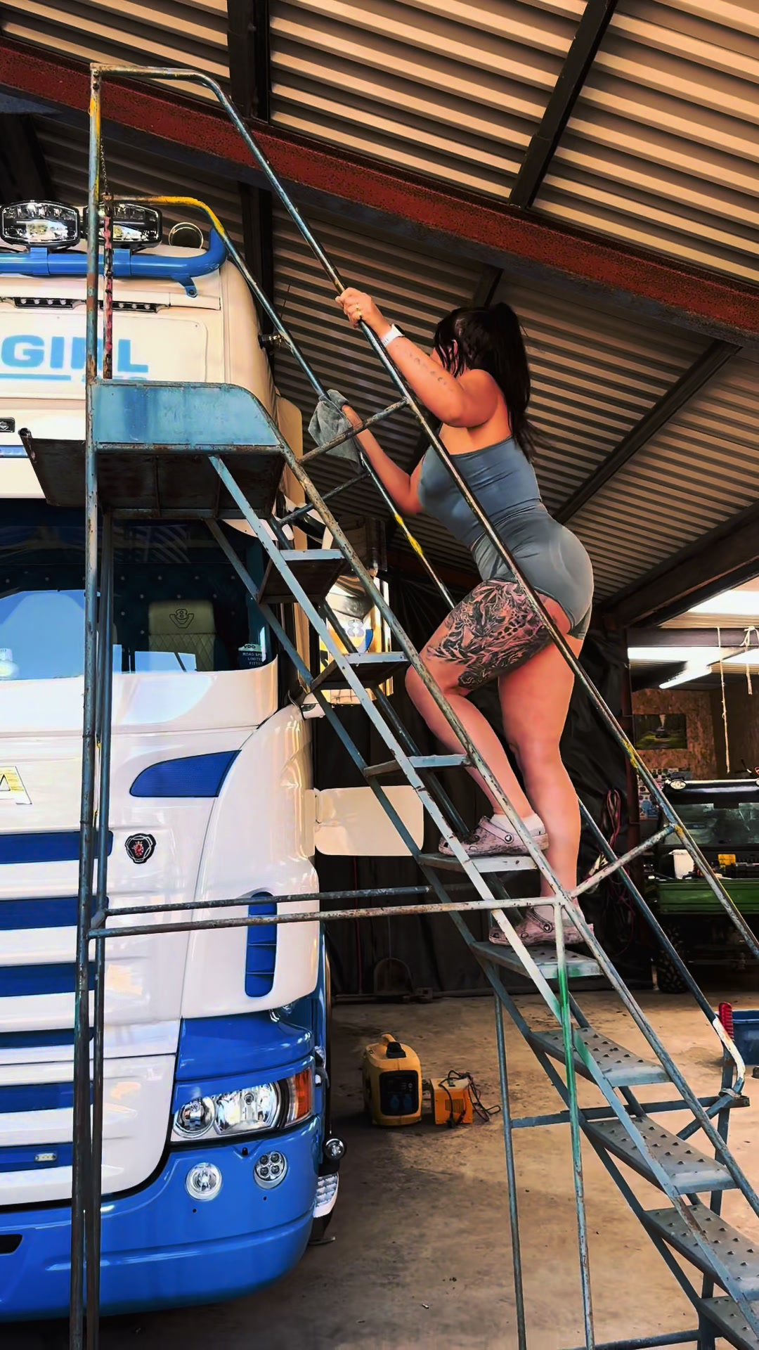 @truckergirl850a