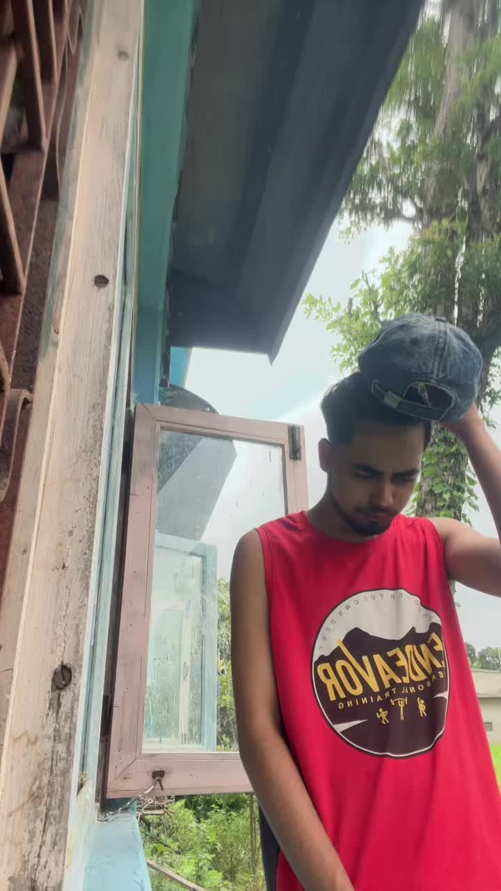 @emo boy forever 🥺😌
