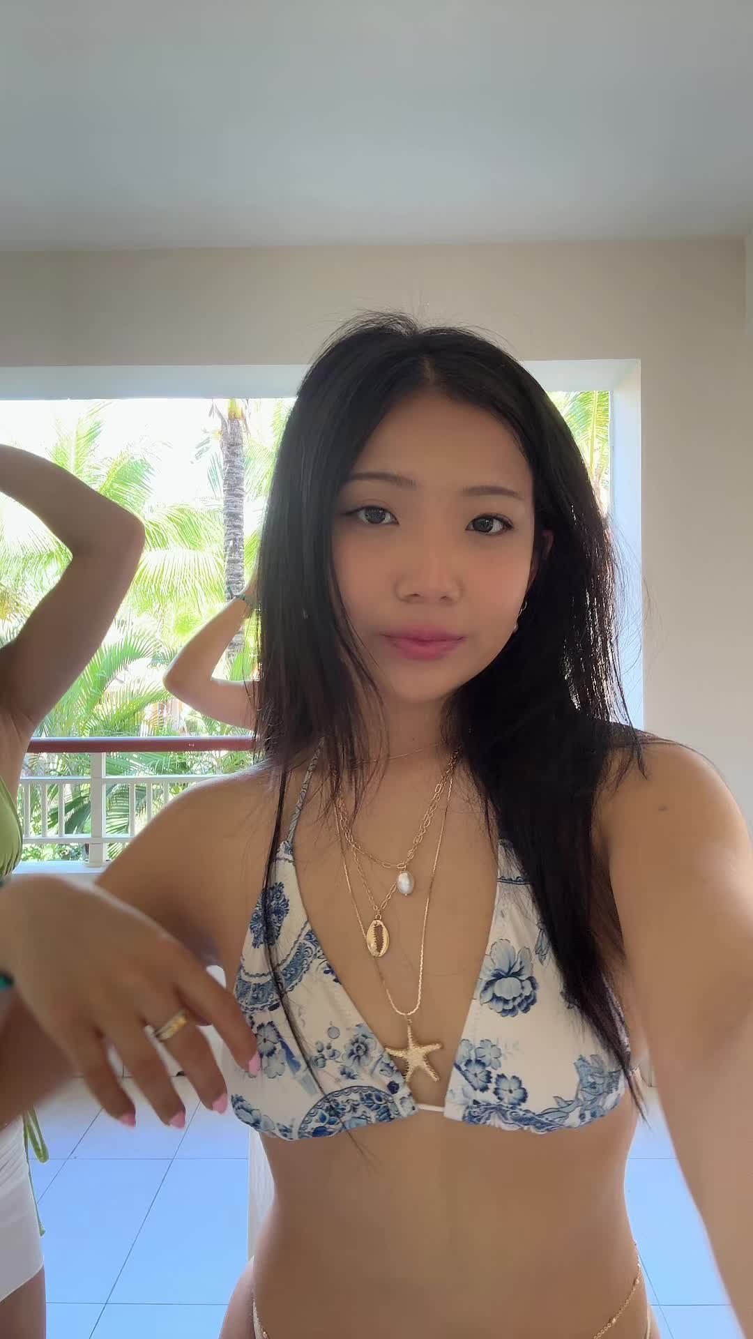 @hallo