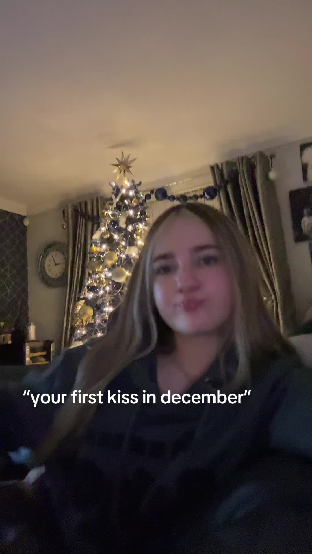 @𝐁𝐞𝐥𝐥𝐚-𝐠𝐫𝐚𝐜𝐞
