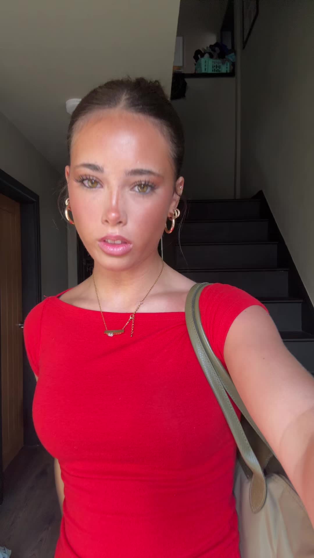 @lolafayee