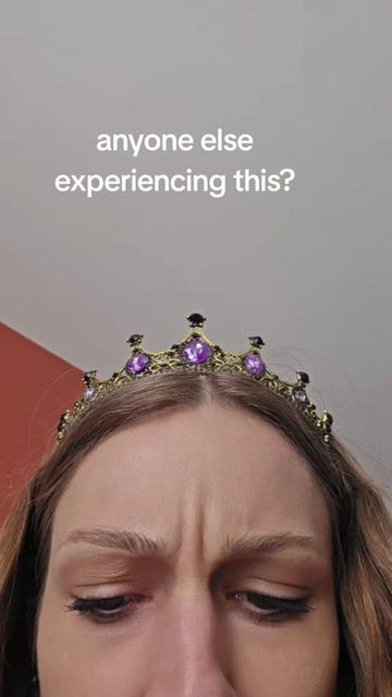 @Jessica - Golden Threads
