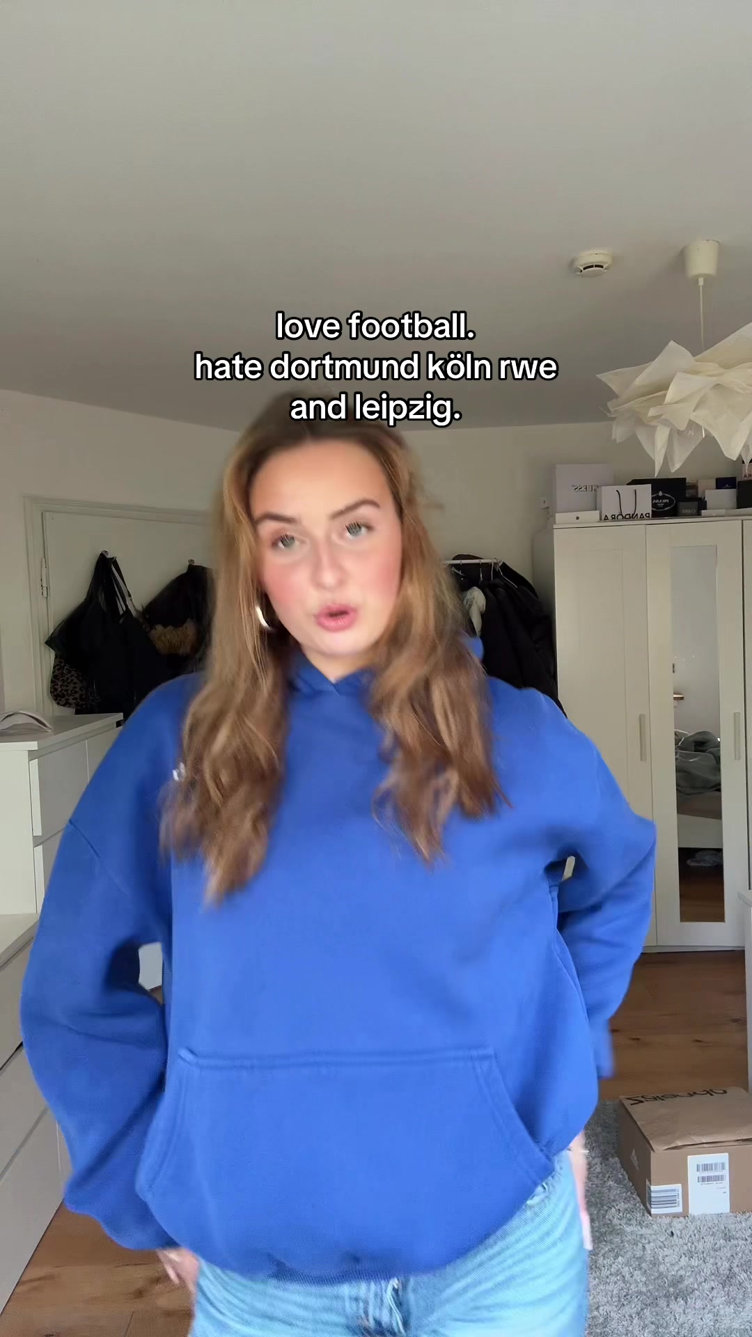 @anni.fcs04