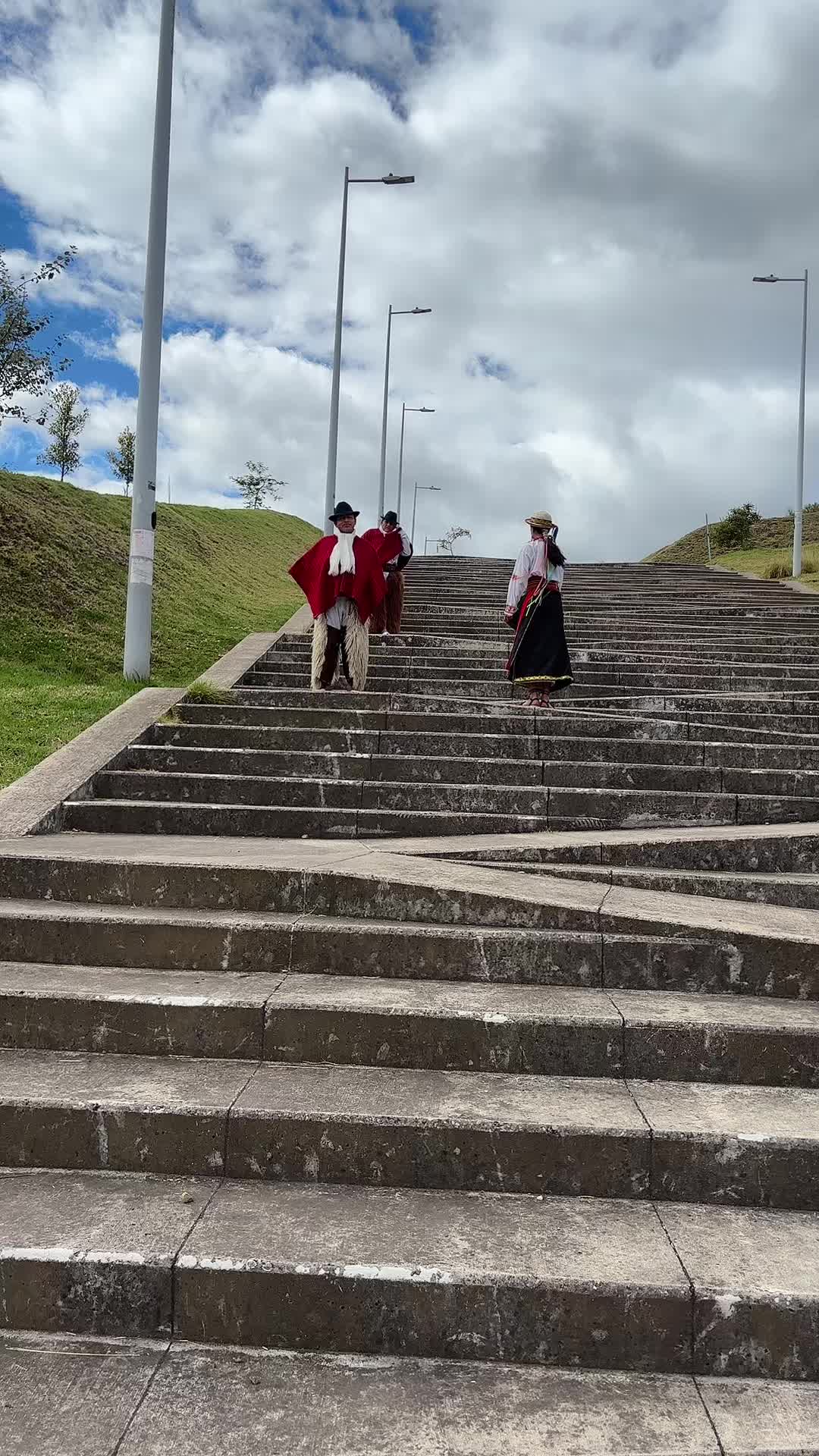 @Luisito Quishpe