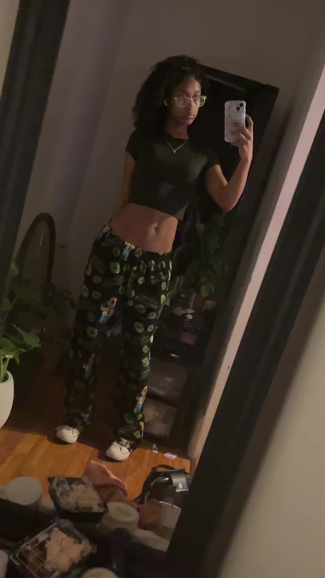 @🦦