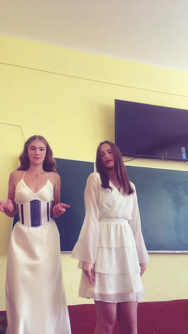 @льоля💋💋💋