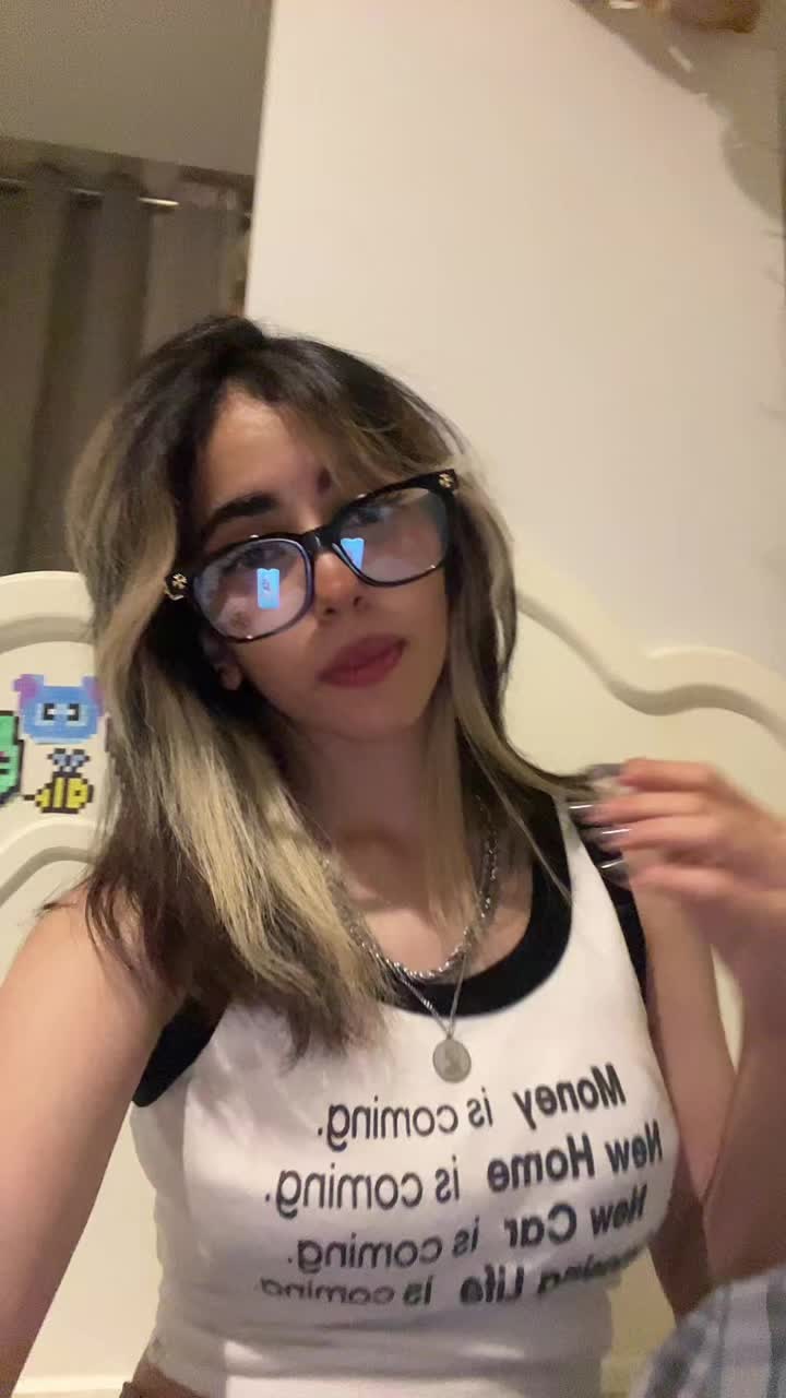 @sofiakamih