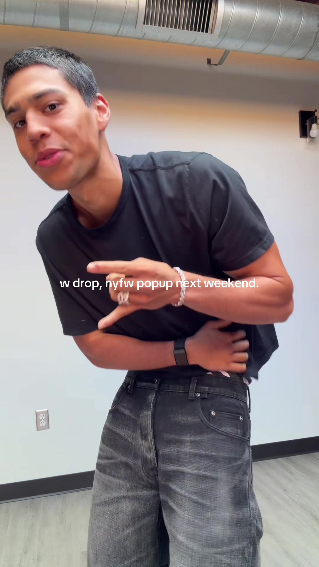 @trimothyneutron