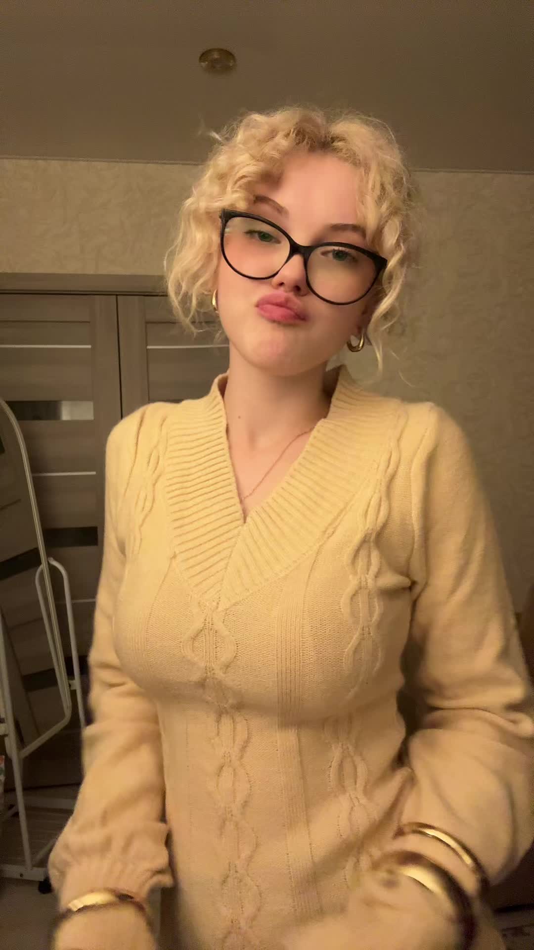 @рия вэсликс <33