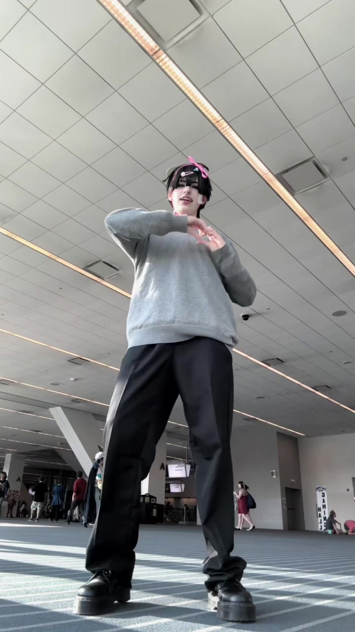 @𝙎𝙆𝙔 ★