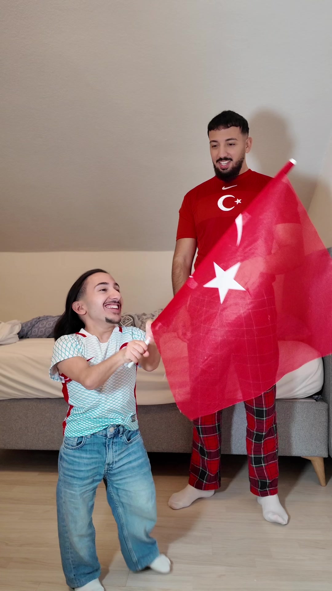 @Yusi