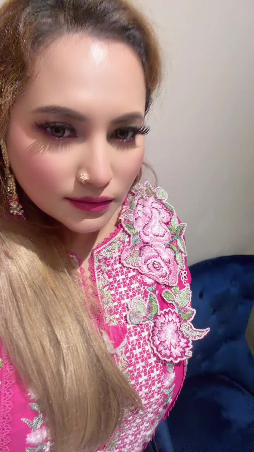 @Nitu🇬🇧🇧🇩🦋🦋