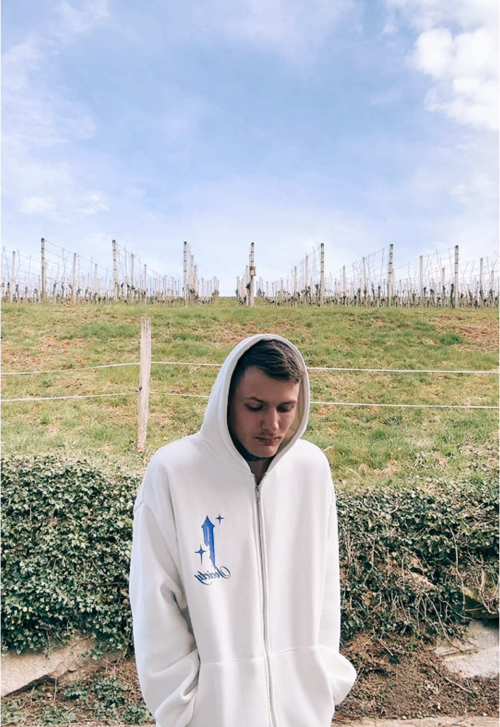 @Mischa✝️