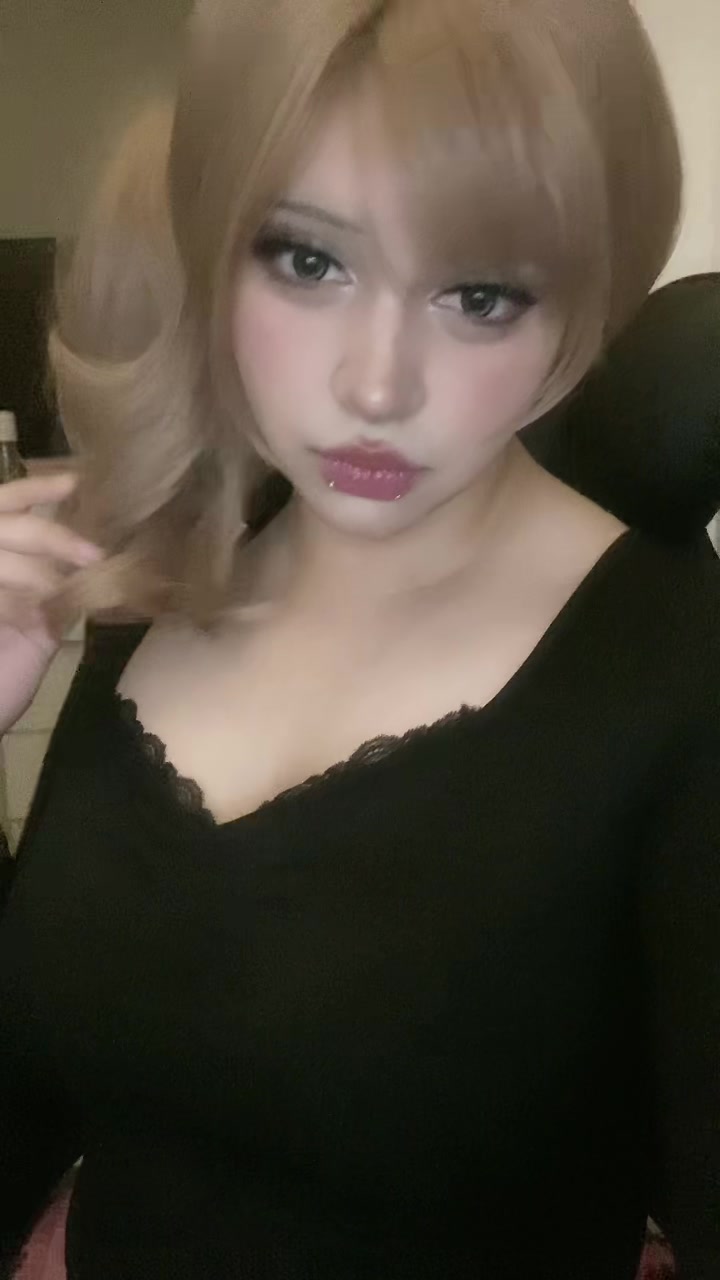 @Ivyy