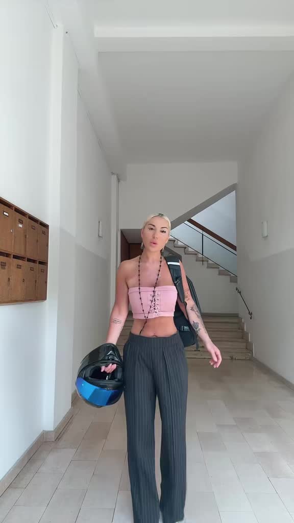 @Ela _entela