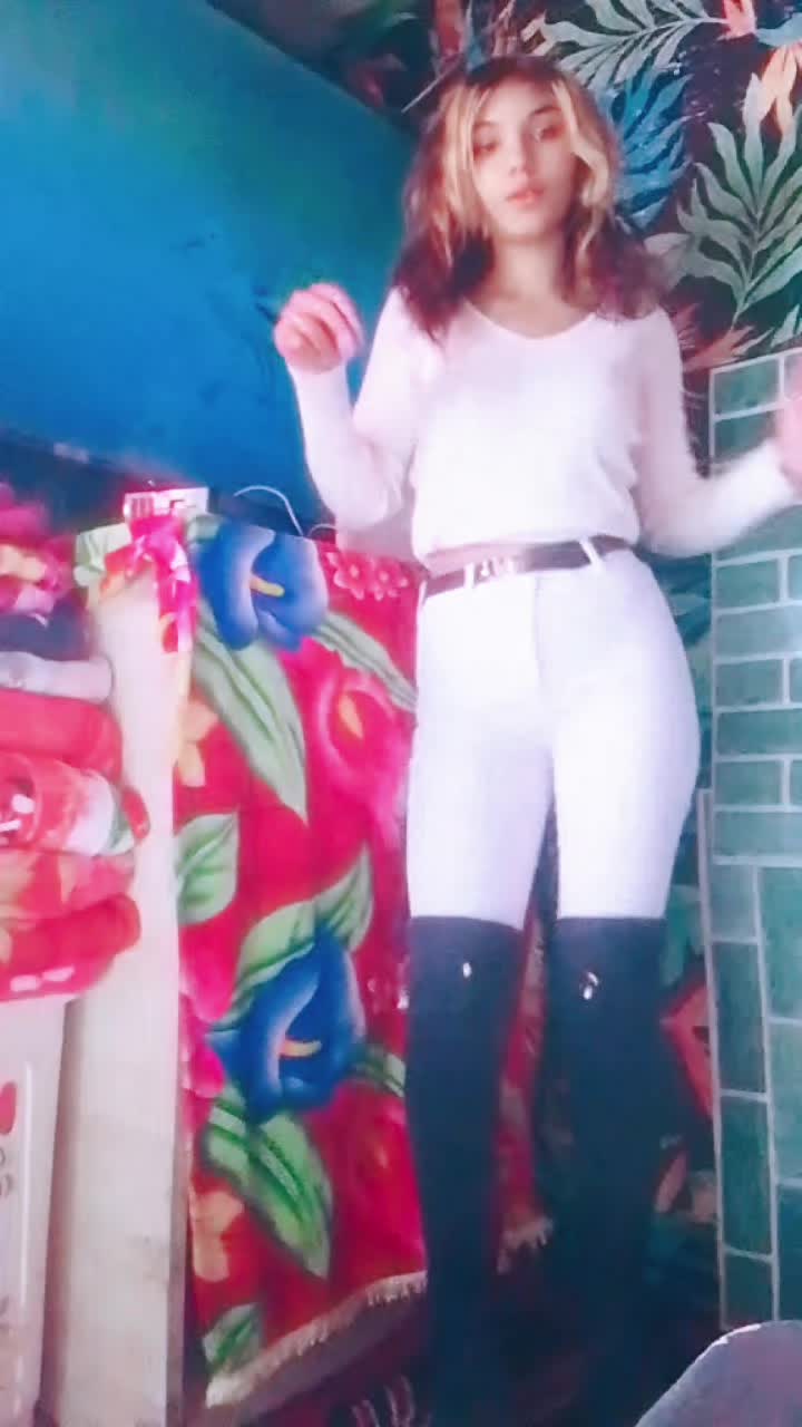 @Romana lovujue ropku