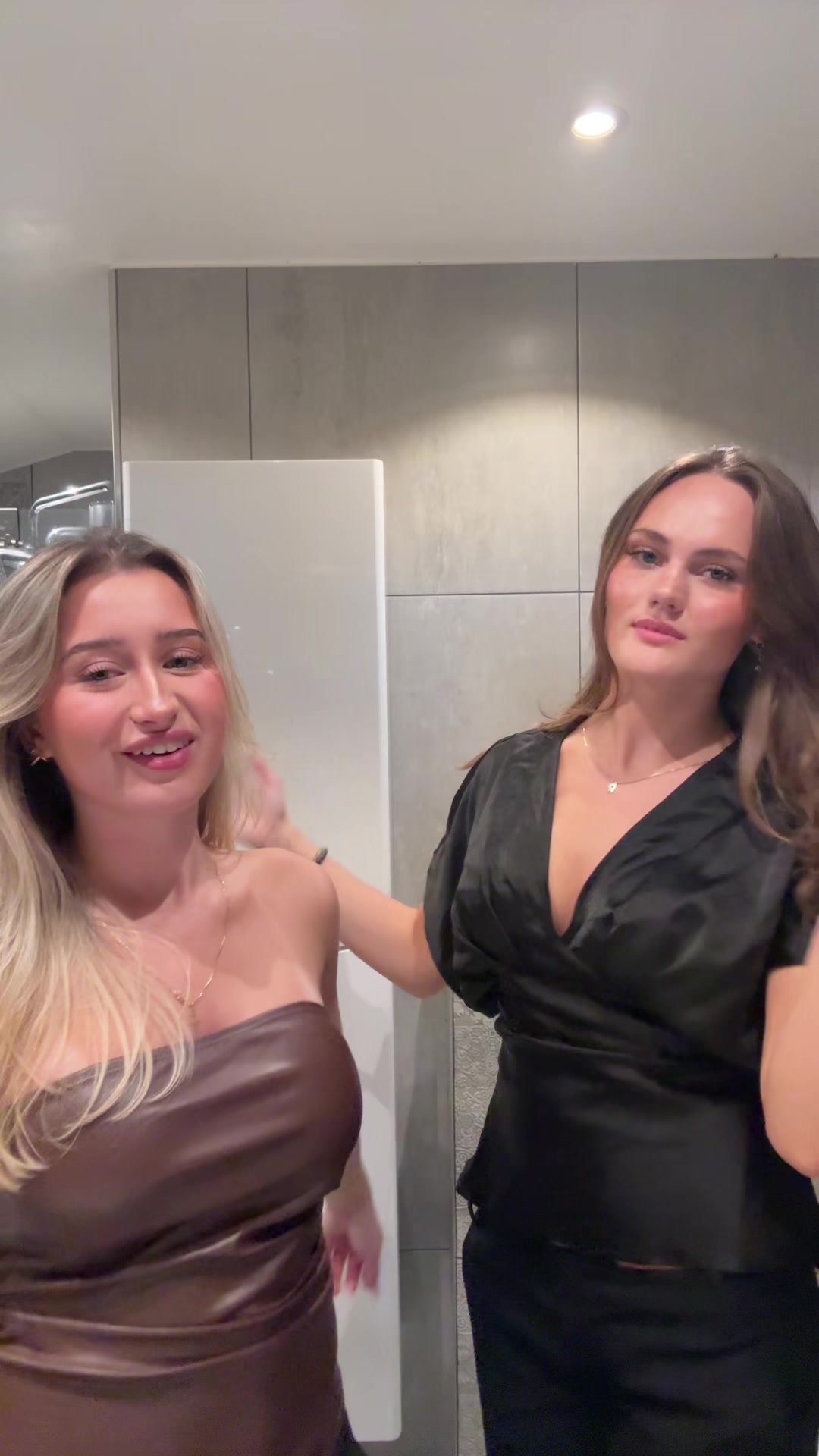 @🥂🥂