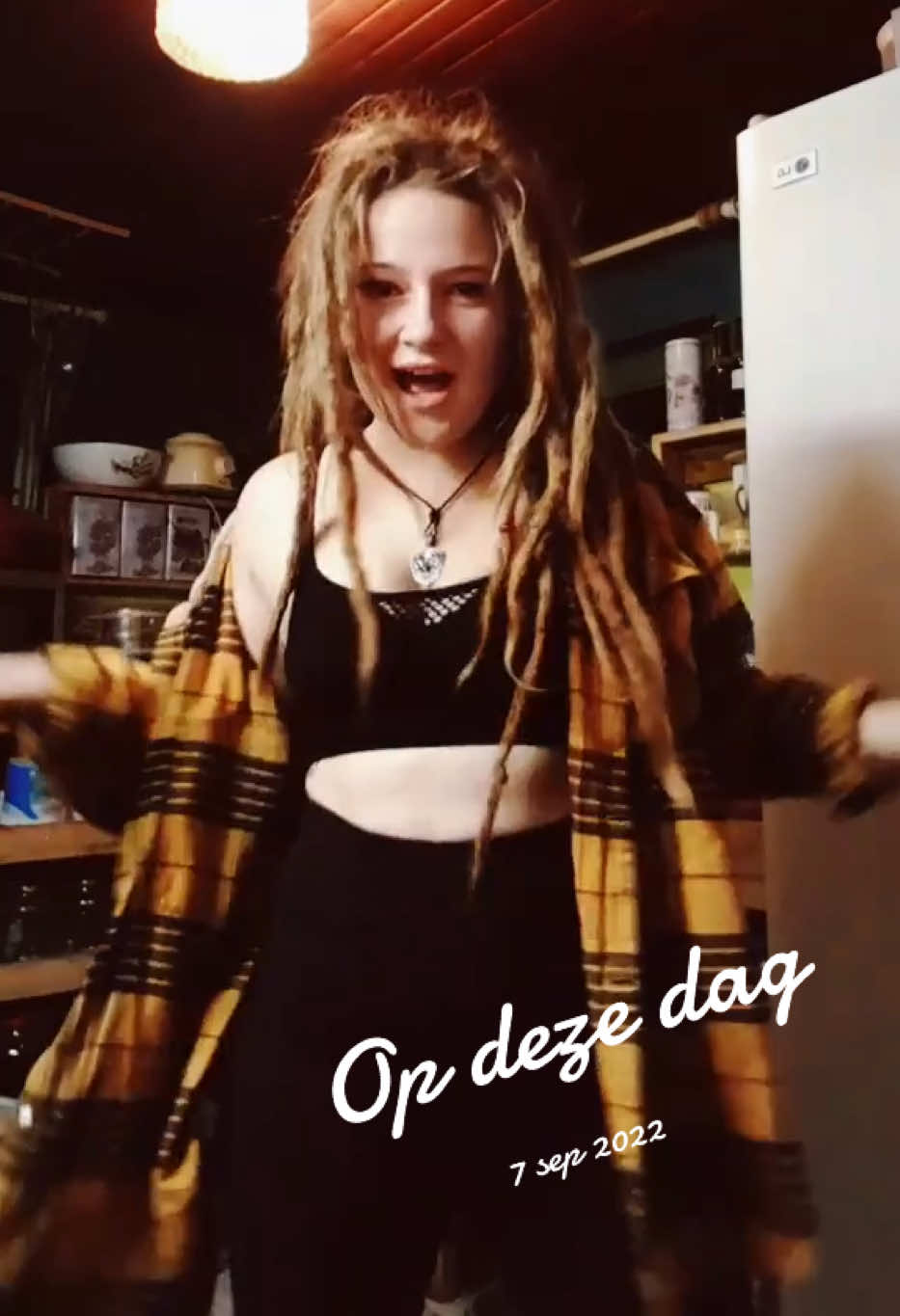 @zazuza364