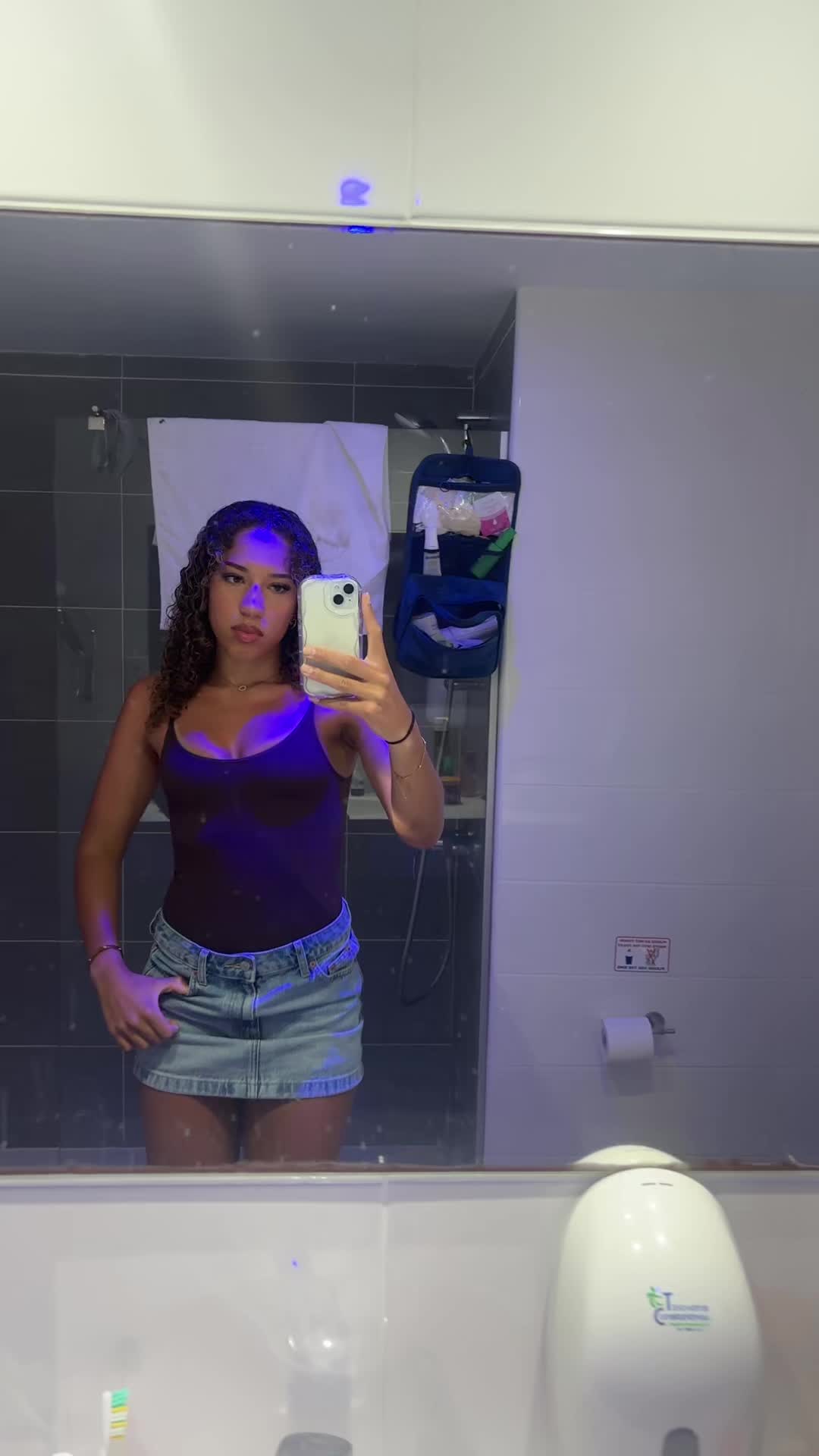 @ella