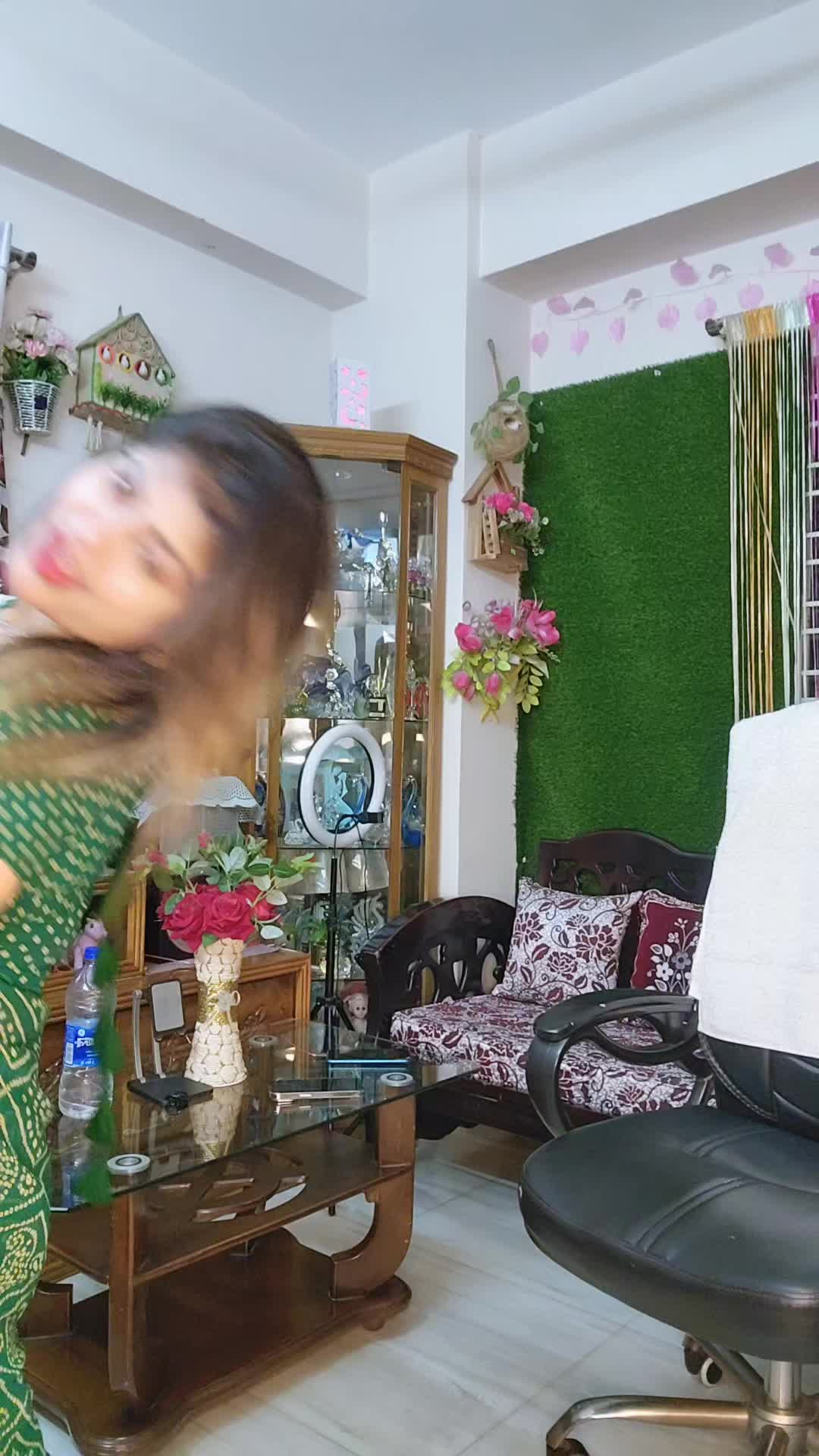 @đPia Chaudhary đSPđĒđ¸đ§đˇ