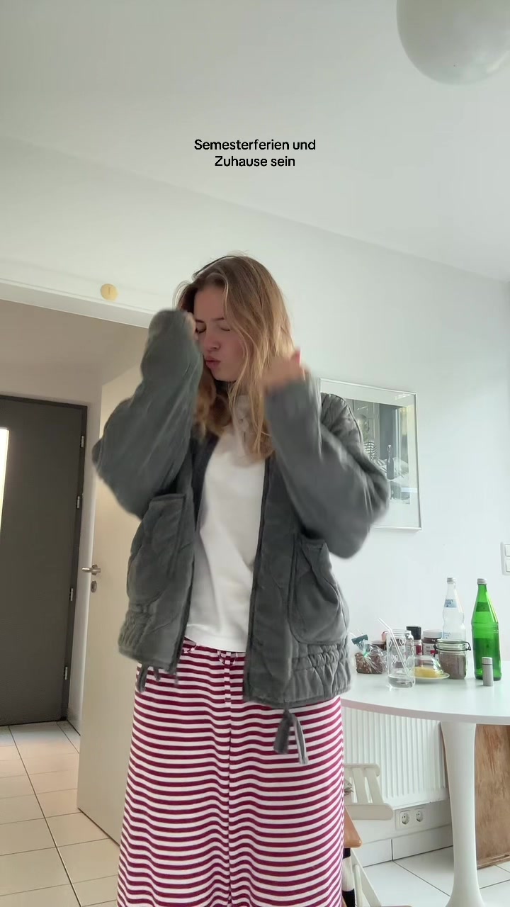 @Elisa Johanna