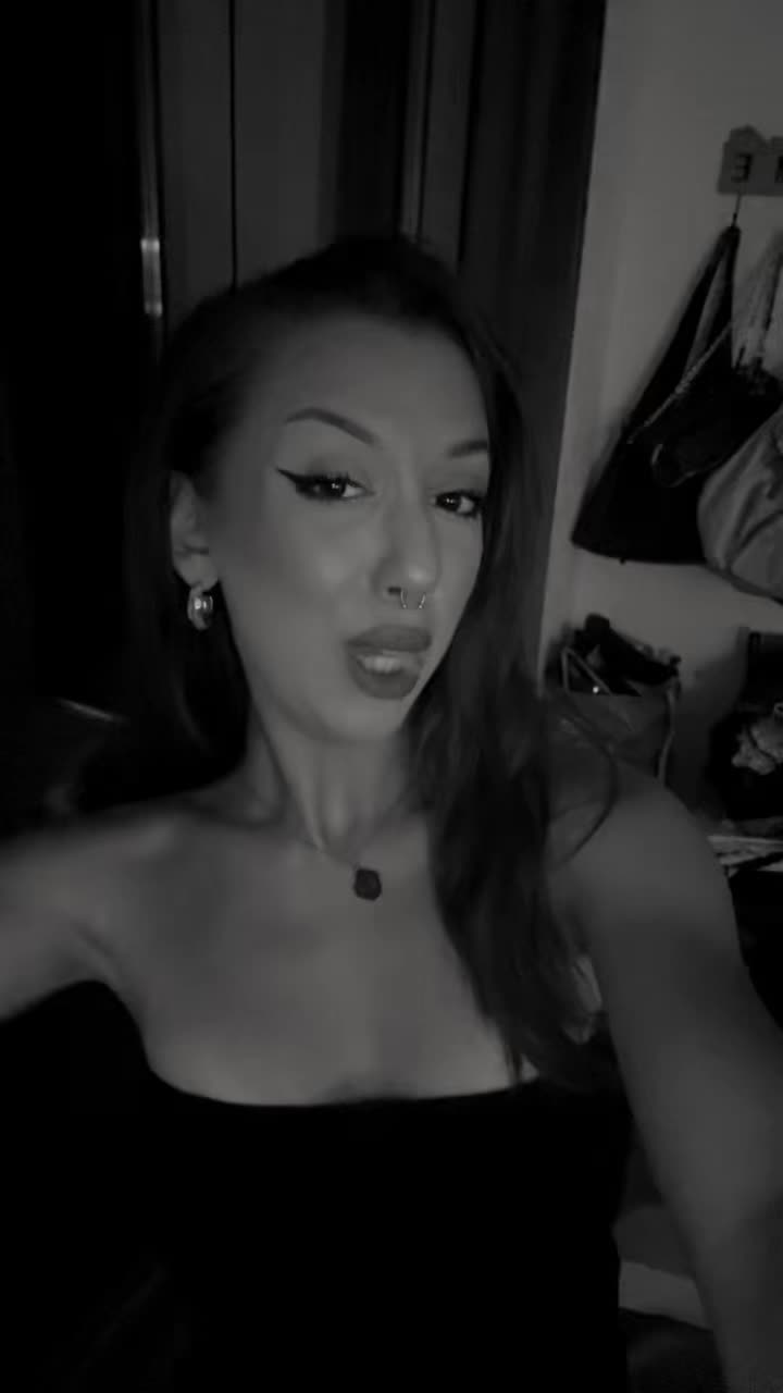 @🧿