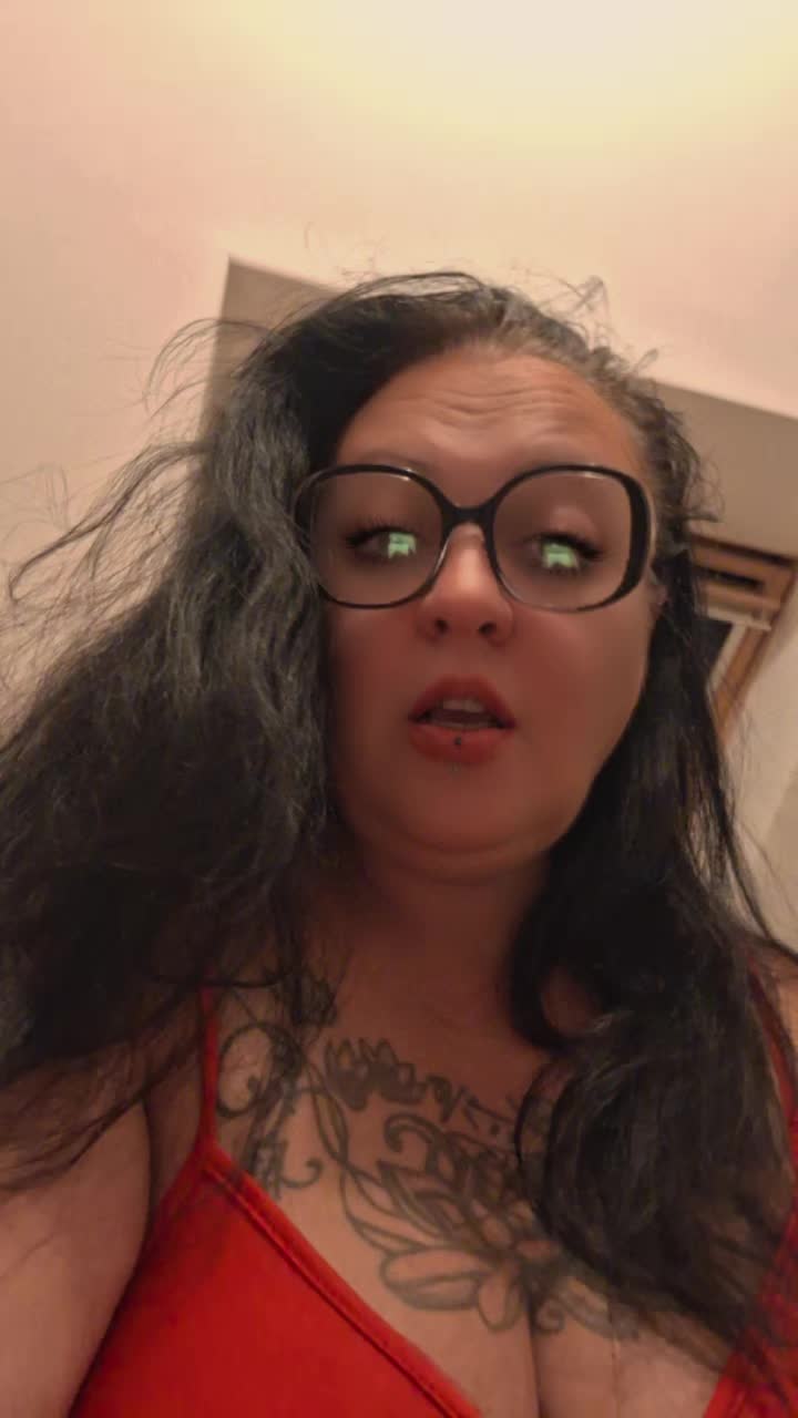@Valentina Milos
