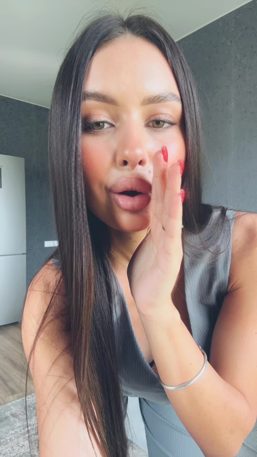 @__aparina