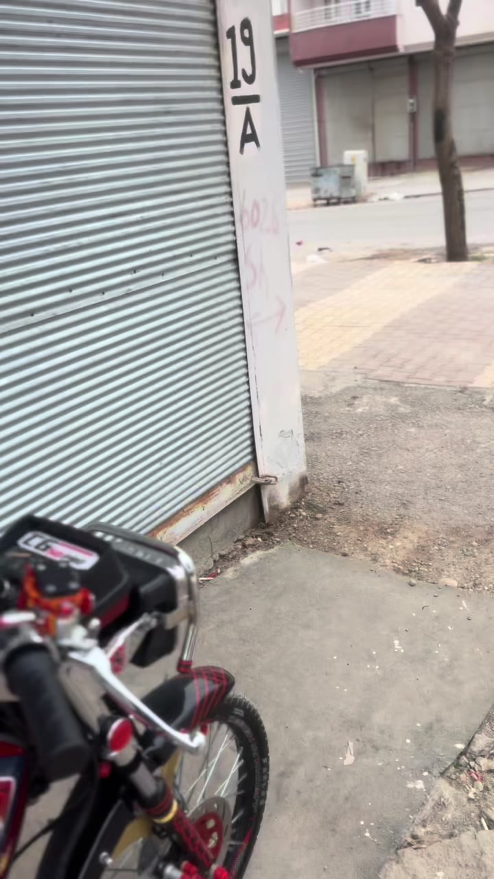 @63afk738