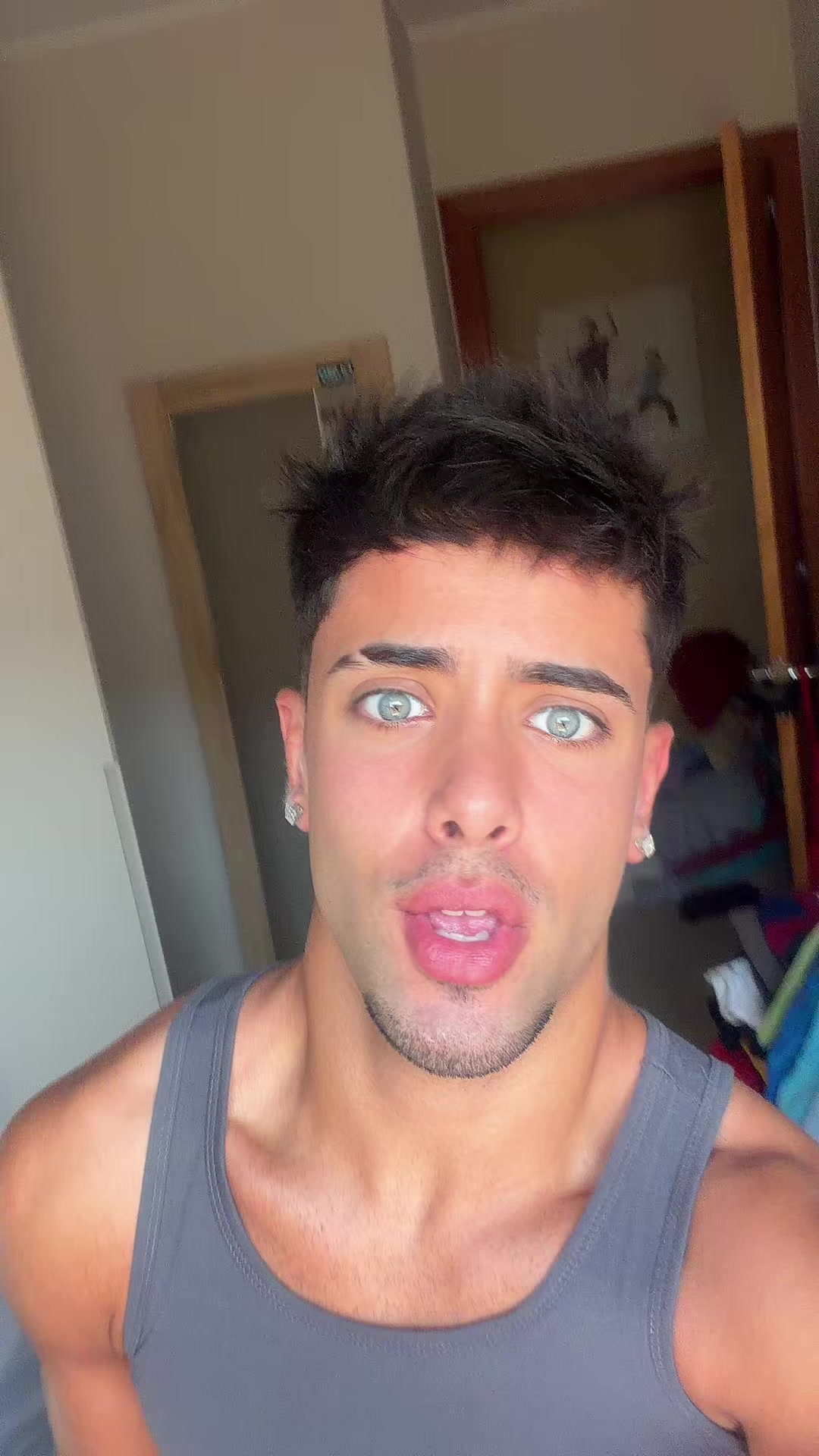 @Alex Méndez