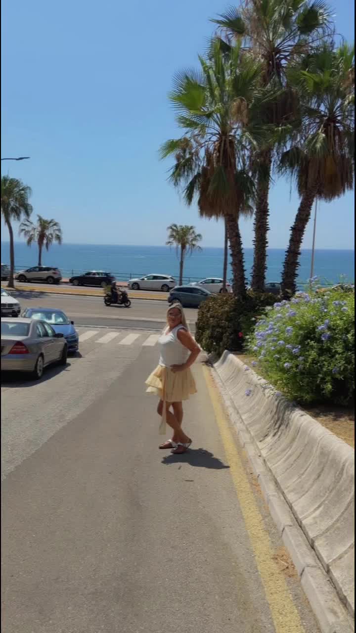@seĺlie