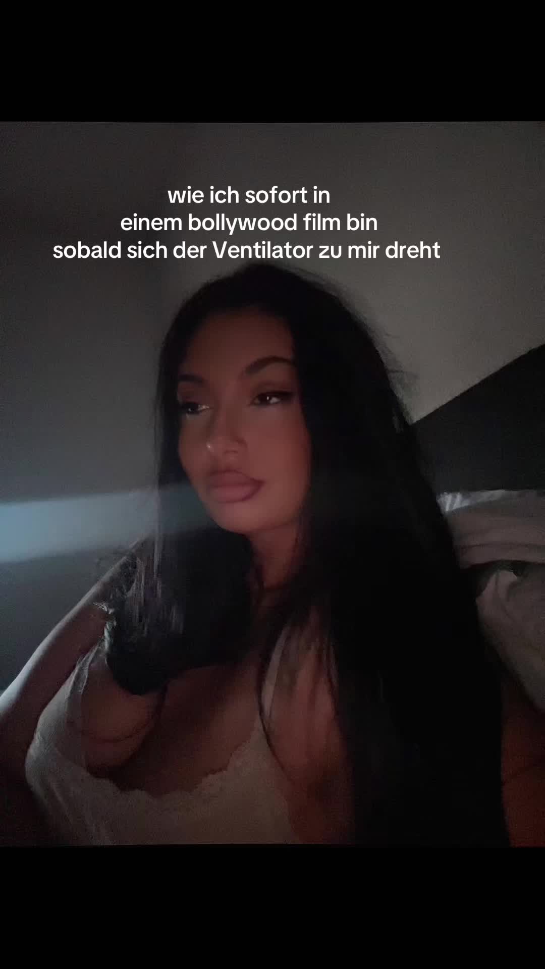 @iampocaa