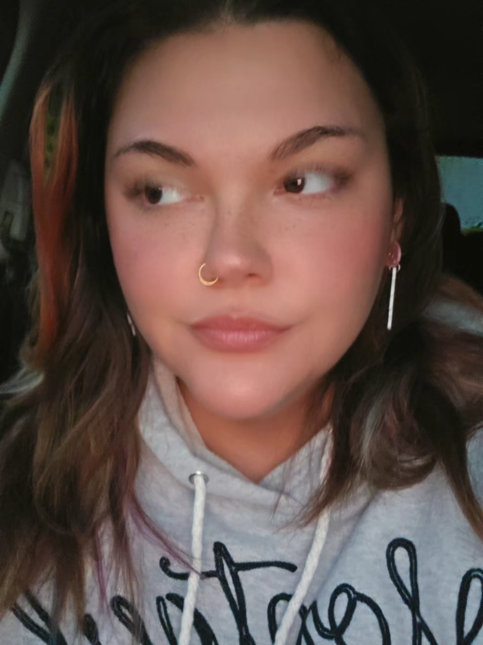 @arilyyby2