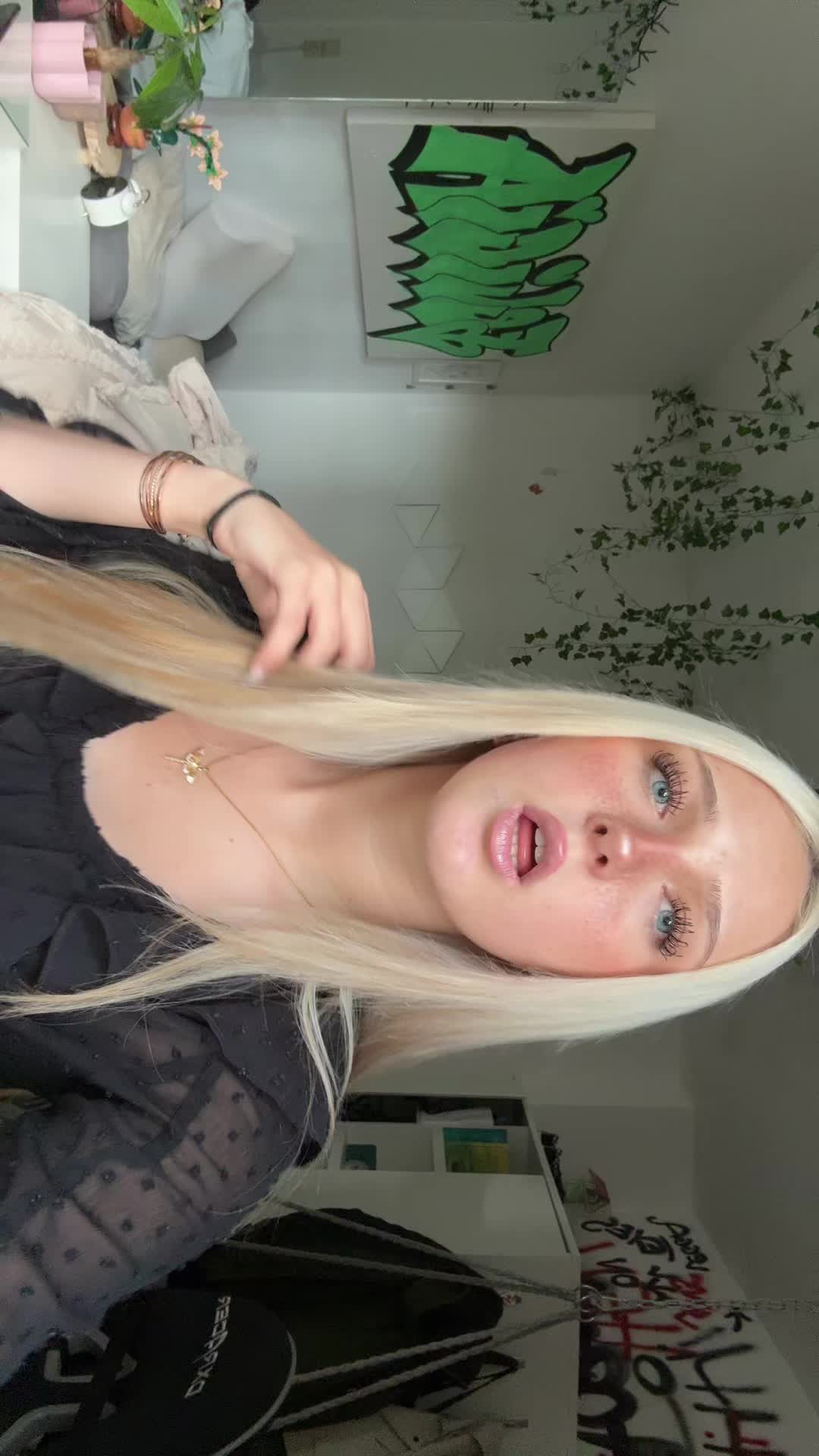 @felicia🪽