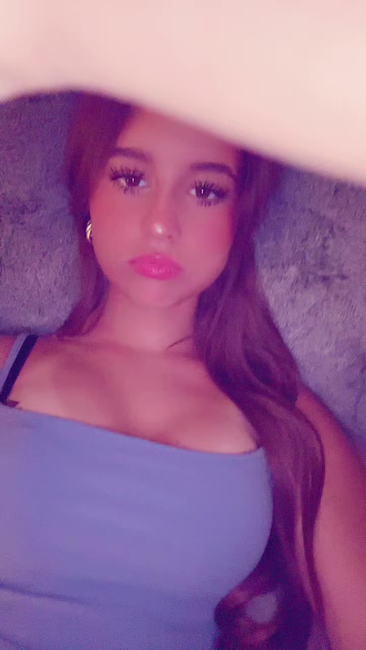 @hola