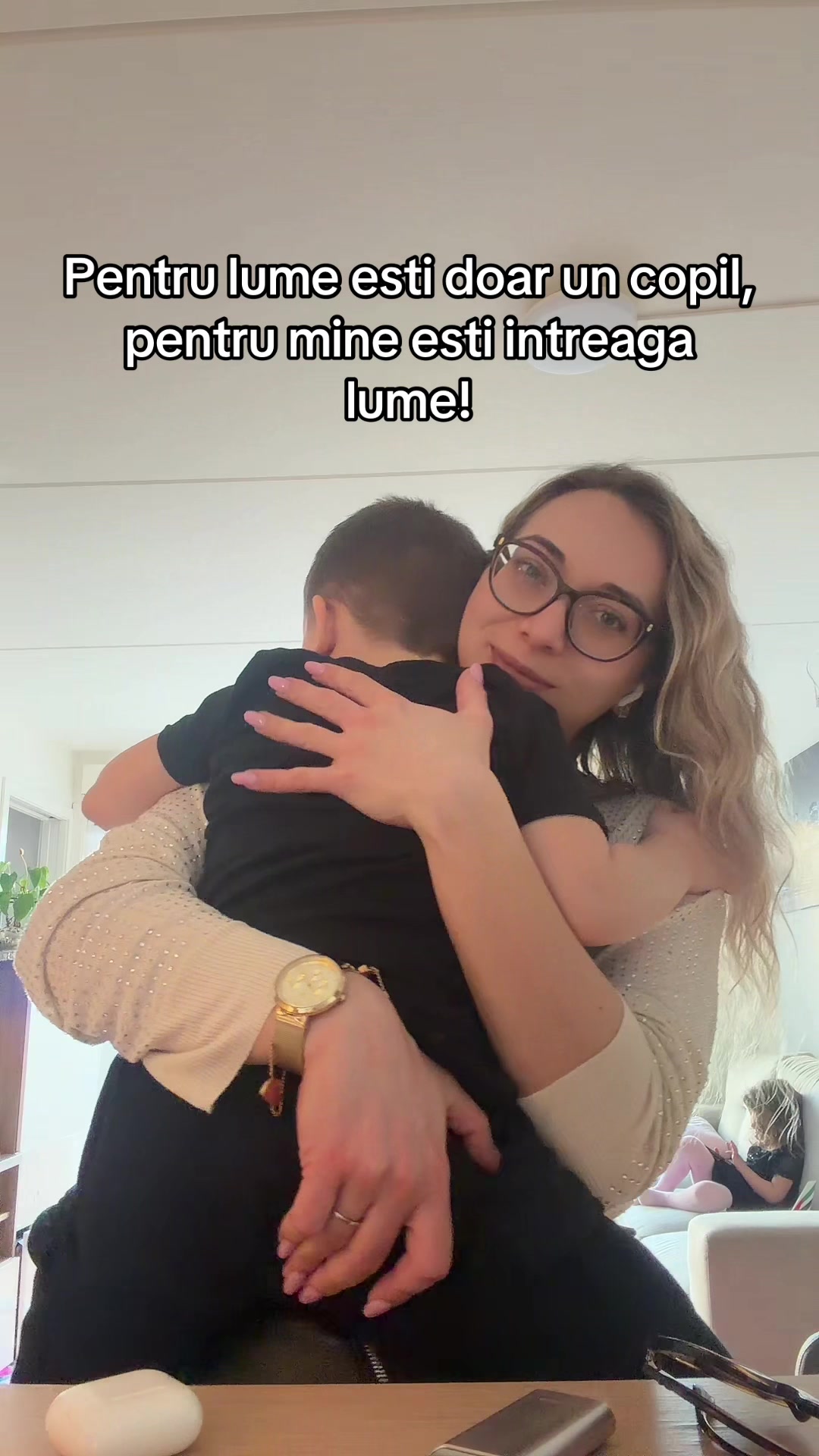 @Elisabeta🇳🇴🇷🇴