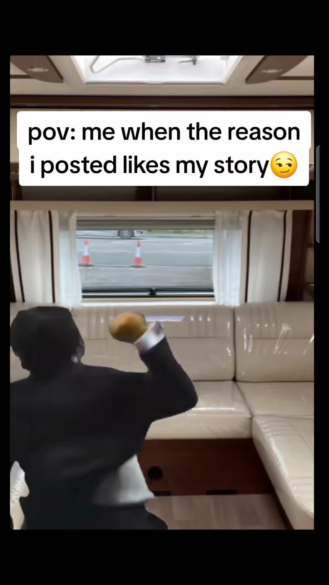 @travellerpage1000