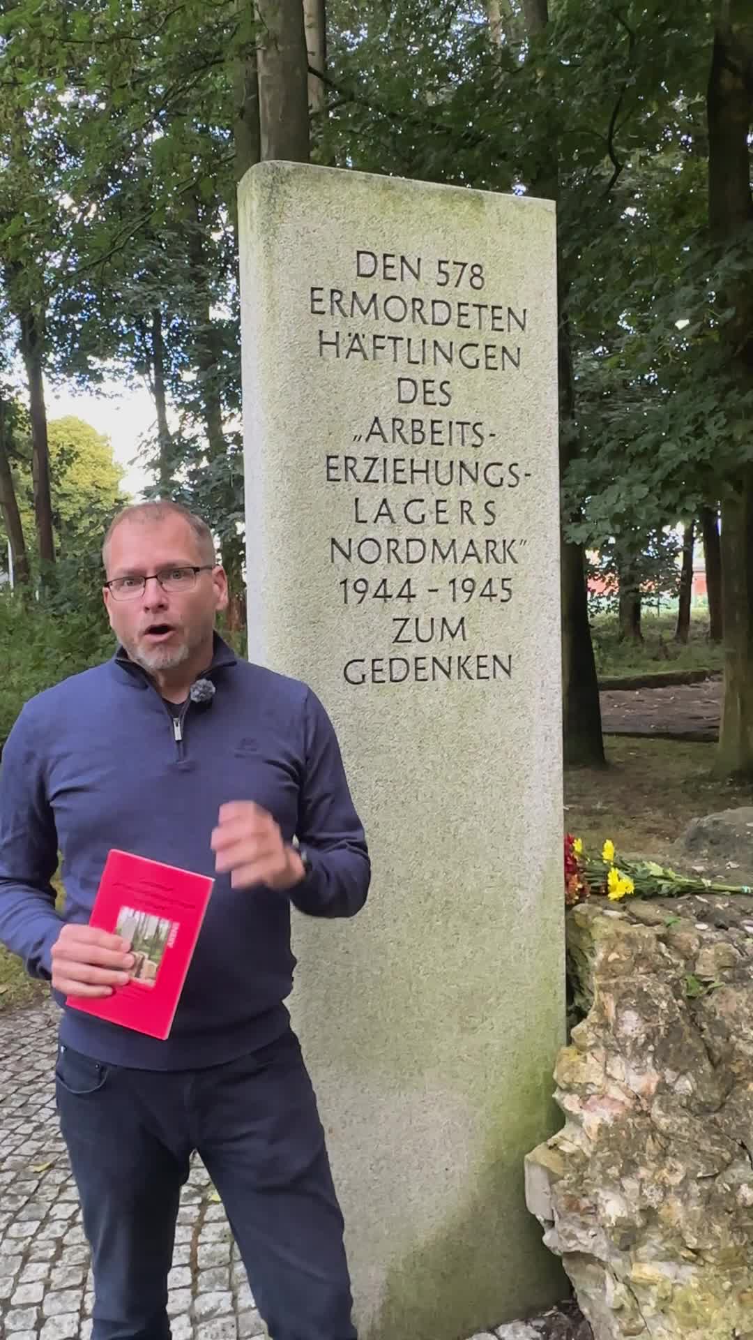 @Lorenz Gösta Beutin