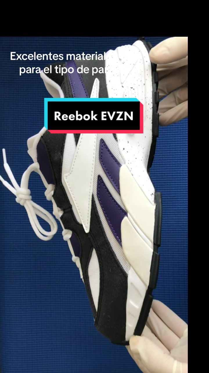 @SNKRSlaces