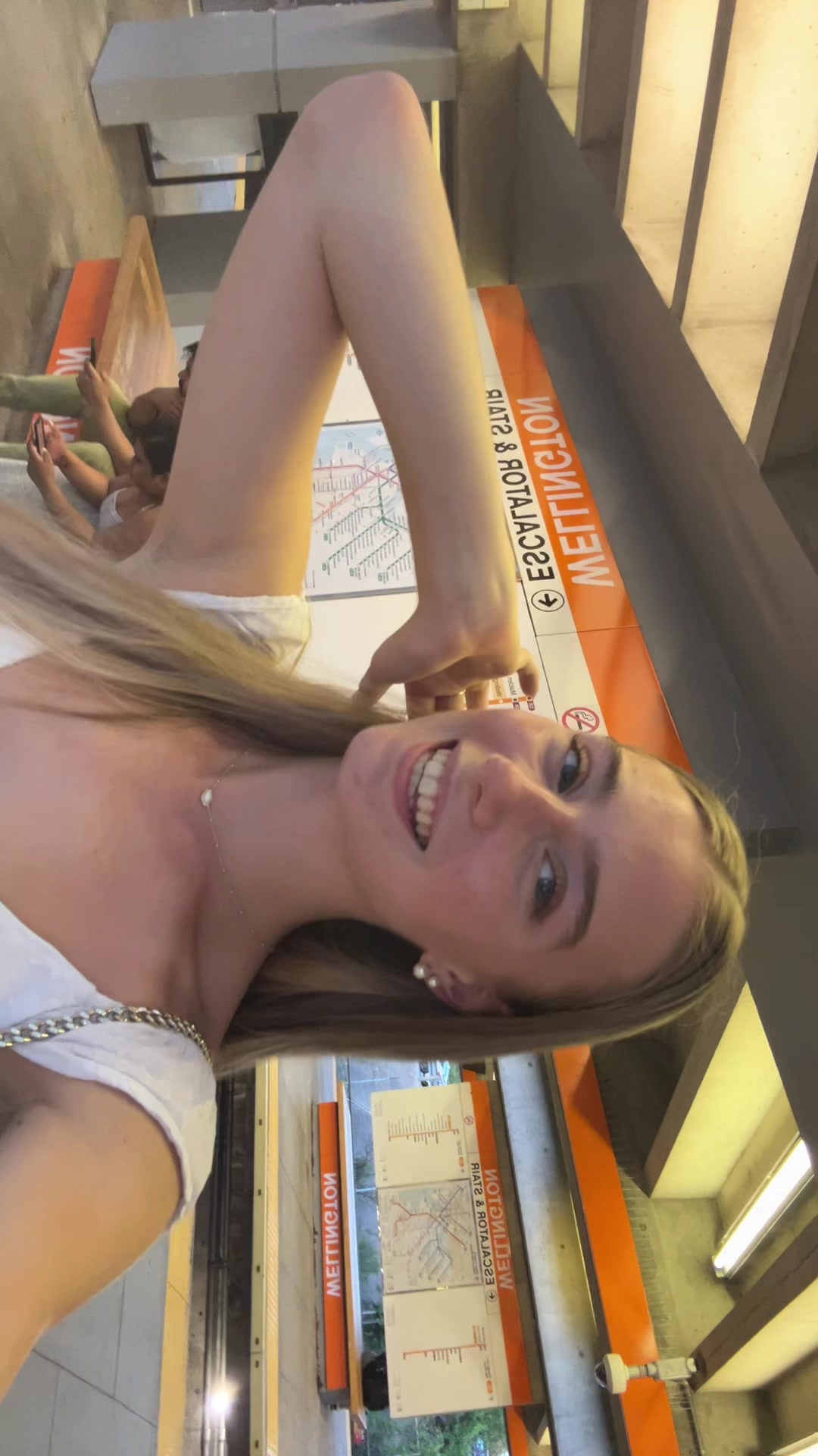 @caroline