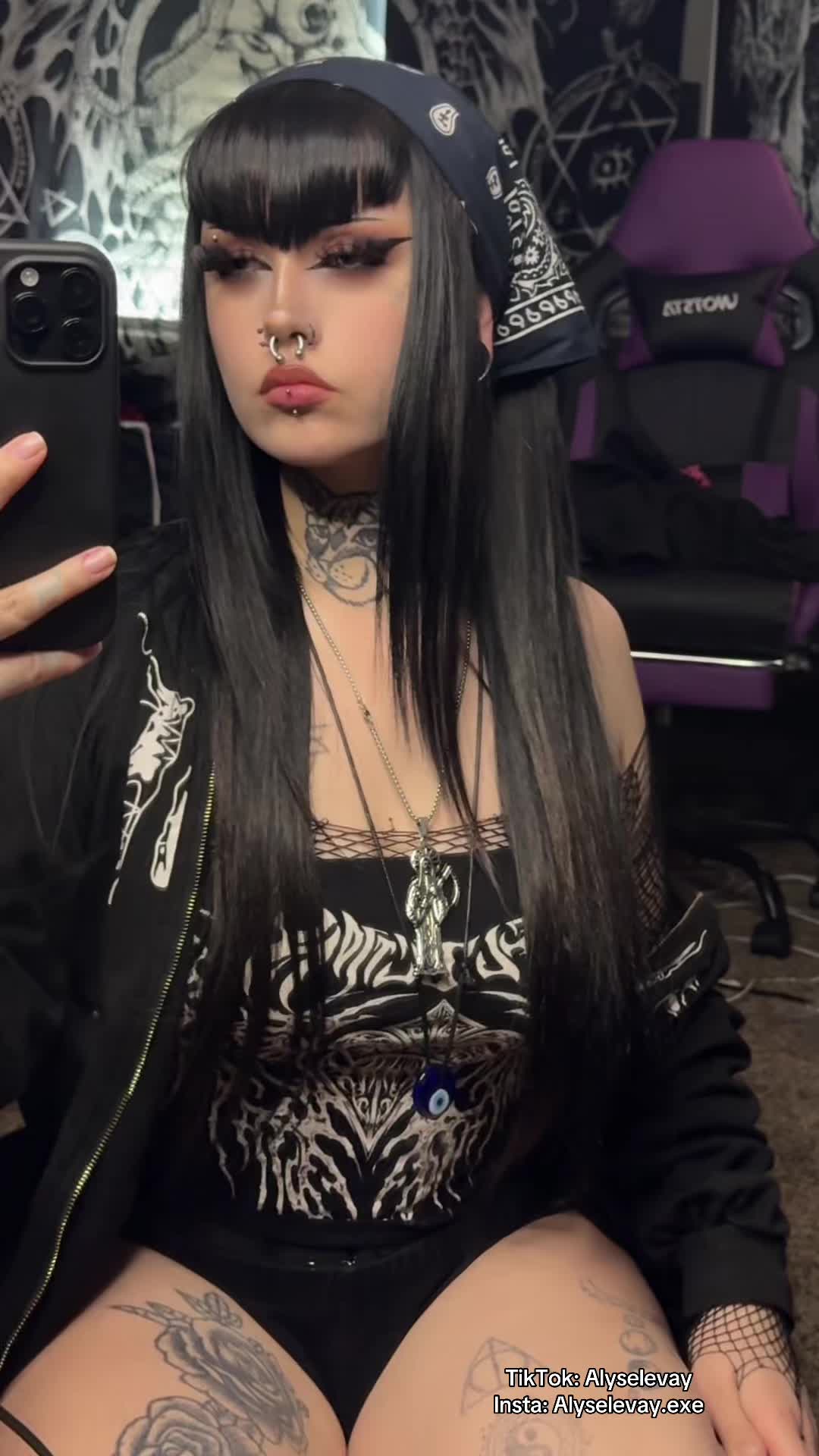 @𝖆𝖑𝖞𝖘𝖊𝖑𝖊𝖛𝖆𝖞.𝖊𝖝𝖊