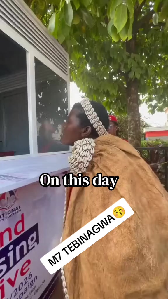 @WAKE UP CALL🎤🇺🇬🇺🇲