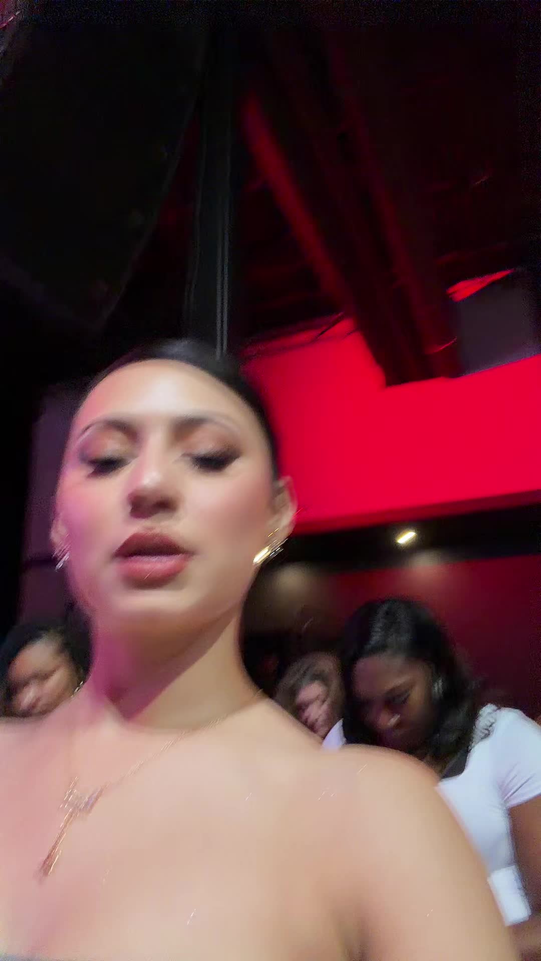 @lillybaabe