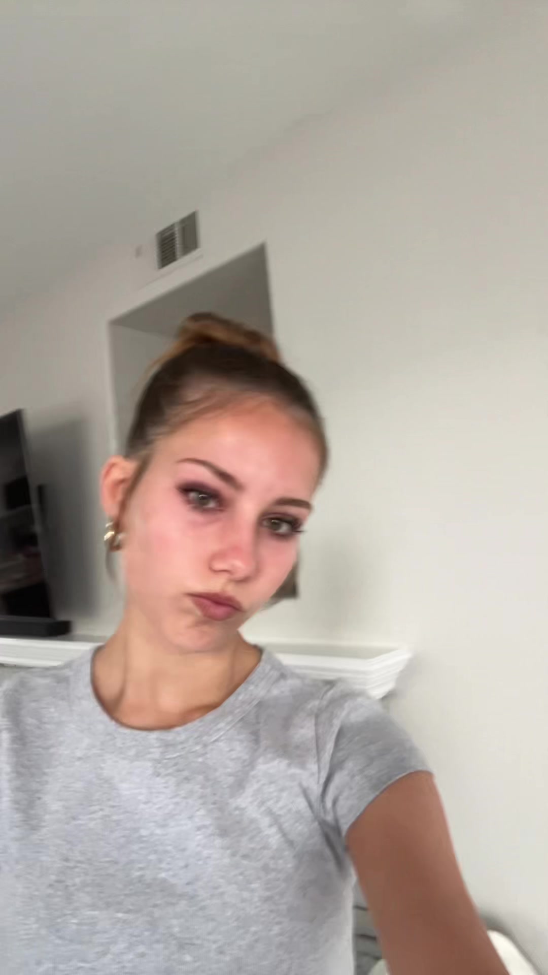 @Skylar