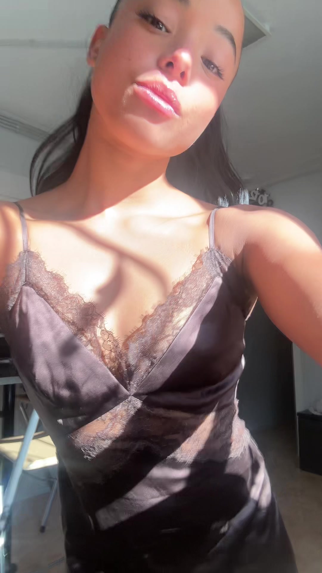 @A&iuml;sha Vis