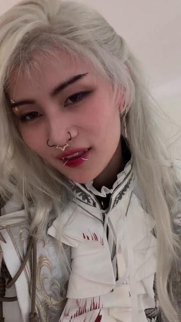 @_cosplaynerd16