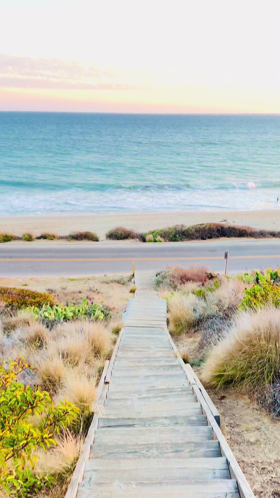 @Relaxing Ocean Sounds