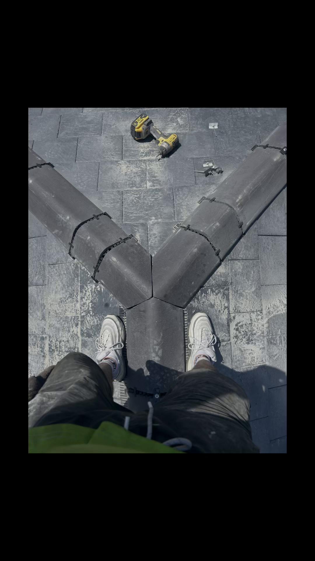 @rooferholics