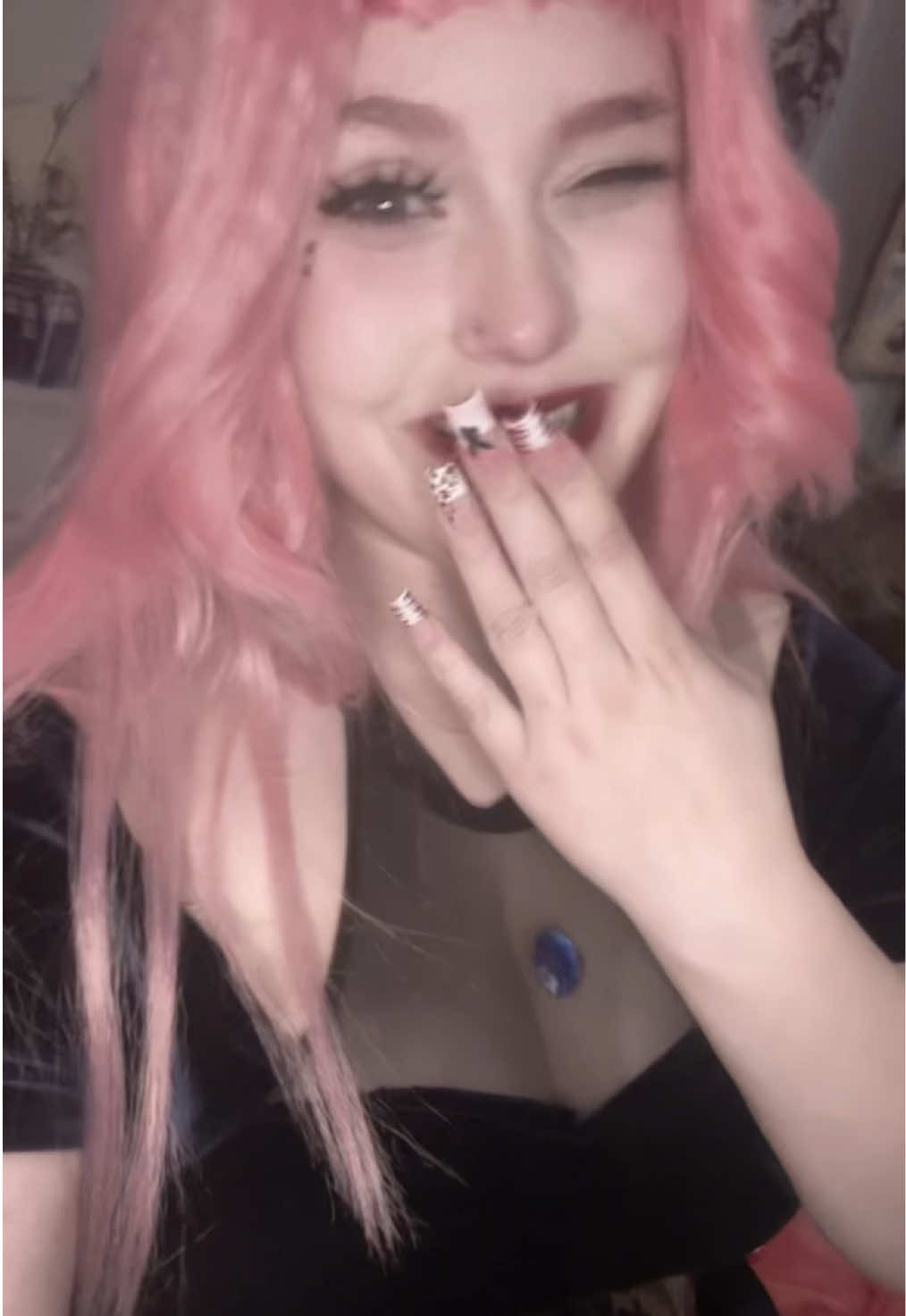 @lily