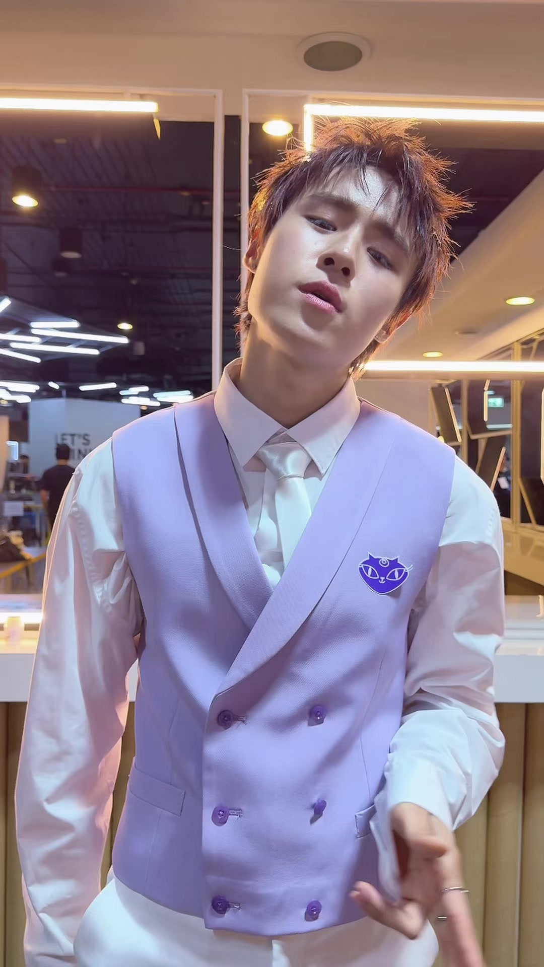 @𝙗𝙡𝙪𝙚𝙘𝙖𝙣𝙙𝙮𝙛𝙡𝙤𝙨𝙨.♡